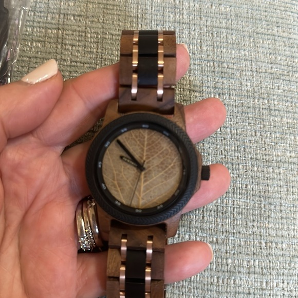 BOBOBIRD - Unisex Wooden Watch - Picture 14 of 17